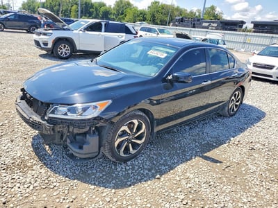 1HGCR2F70GA****** 2016 Honda Accord