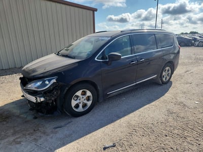 2C4RC1EG2HR****** 2017 Chrysler Pacifica