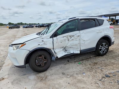 JTMZFREV3JJ****** 2018 Toyota RAV4