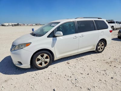 5TDKK3DC8FS****** 2015 Toyota Sienna