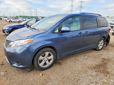 5TDKK3DC3FS****** 2015 Toyota Sienna