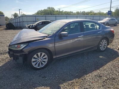 1HGCR2F75FA****** 2015 Honda Accord