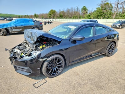 2HGFC2F56JH****** 2018 Honda Civic