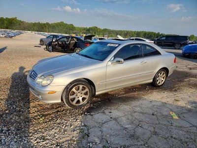 WDBTJ65J63F****** 2003 Mercedes-Benz CLK-Class