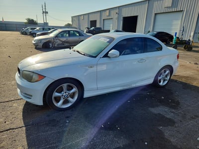 WBAUP7C51BV****** 2011 BMW 1 Series