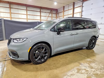 2025 Chrysler Pacifica