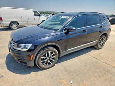3VV3B7AX1MM****** 2021 Volkswagen Tiguan
