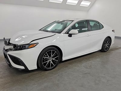 2023 Toyota Camry Hybrid