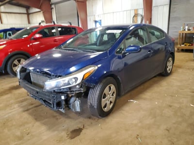3KPFK4A77JE****** 2018 Kia Forte