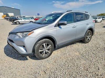 2T3RFREV1JW****** 2018 Toyota RAV4