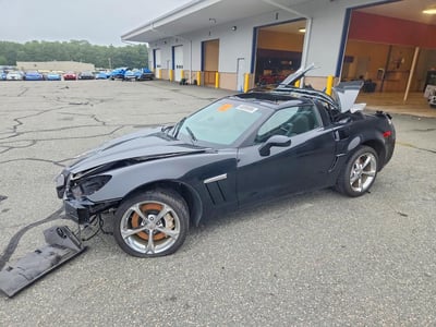 1G1YP2DW9B5****** 2011 Chevrolet Corvette