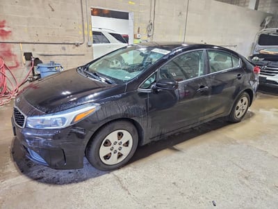 3KPFK4A78JE****** 2018 Kia Forte