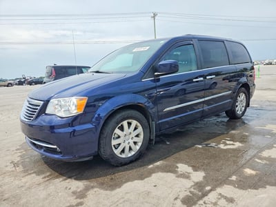 2C4RC1BG1GR****** 2016 Chrysler Town & Country
