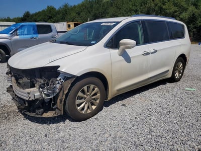 2C4RC1BG9KR****** 2019 Chrysler Pacifica