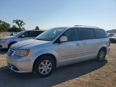 2A4RR5DG3BR****** 2011 Chrysler Town & Country