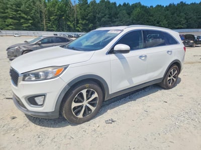 5XYPH4A50GG****** 2016 Kia Sorento