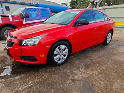 1G1PA5SG0E7****** 2014 Chevrolet Cruze