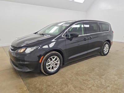 2021 Chrysler Voyager