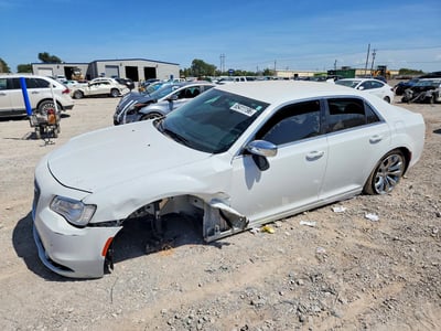 2019 Chrysler 300