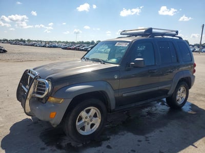 1J4GL485X5W****** 2005 Jeep Liberty