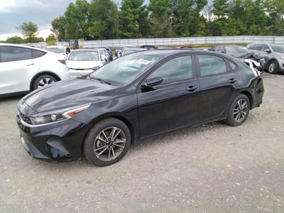 3KPF24AD7PE****** 2023 Kia Forte