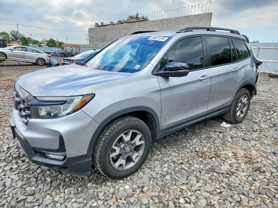 5FNYF8H65PB****** 2023 Honda Passport