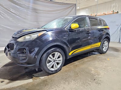 KNDPMCAC5H7****** 2017 Kia Sportage