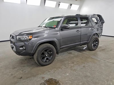 JTENU5JR5M5****** 2021 Toyota 4Runner