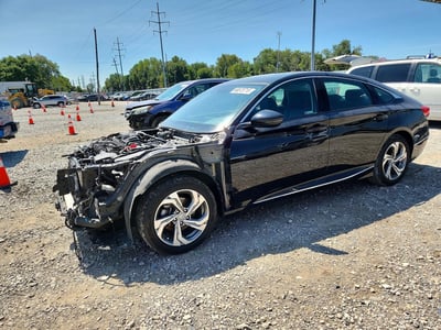 1HGCV1F69JA****** 2018 Honda Accord