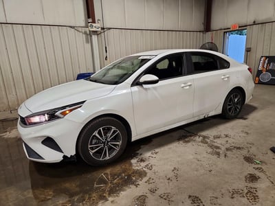 3KPF24AD1PE****** 2023 Kia Forte