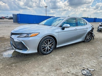 2023 Toyota Camry Hybrid