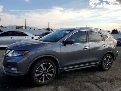 JN8AT2MT0JW****** 2018 Nissan Rogue