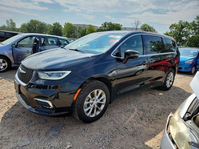 2026 Chrysler Pacifica