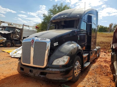 1XKYD49X6LJ****** 2020 Kenworth T680