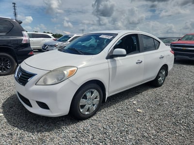 3N1CN7AP8DL****** 2013 Nissan Versa
