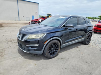 5LMCJ1A94FU****** 2015 Lincoln MKC