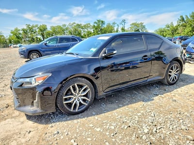 JTKJF5C79GJ****** 2016 Scion TC