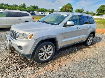 1J4RR4GG8BC****** 2011 Jeep Grand Cherokee