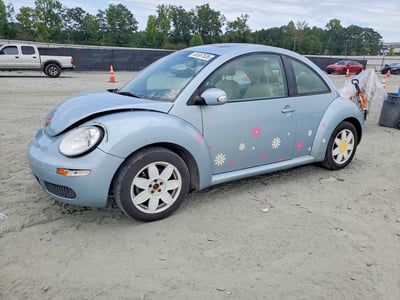 3VWRW3AG7AM****** 2010 Volkswagen New Beetle