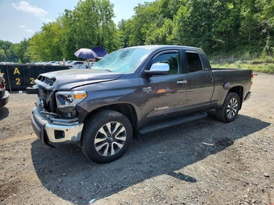 5TFBY5F1XMX****** 2021 Toyota Tundra