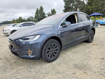 5YJXCDE23GF****** 2016 Tesla Model X