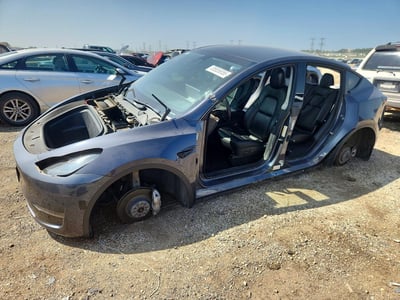 5YJYGDEE0MF****** 2021 Tesla Model Y