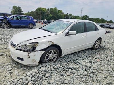 1HGCM56307A****** 2007 Honda Accord