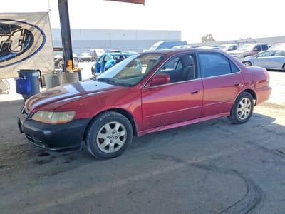 1HGCG66821A****** 2001 Honda Accord
