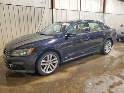 1VWLA7A34KC****** 2019 Volkswagen Passat