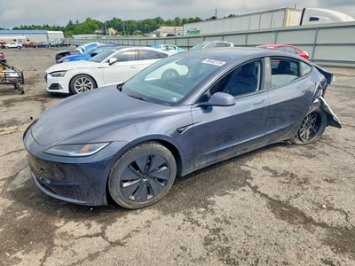 5YJ3E1EA2RF****** 2024 Tesla Model 3