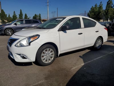 2015 Nissan Versa