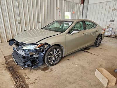 2021 Lexus ES