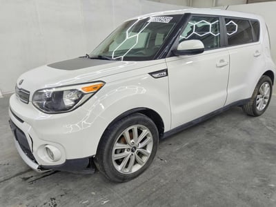 KNDJP3A54J7****** 2018 Kia Soul