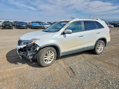 5XYKT4A64FG****** 2015 Kia Sorento